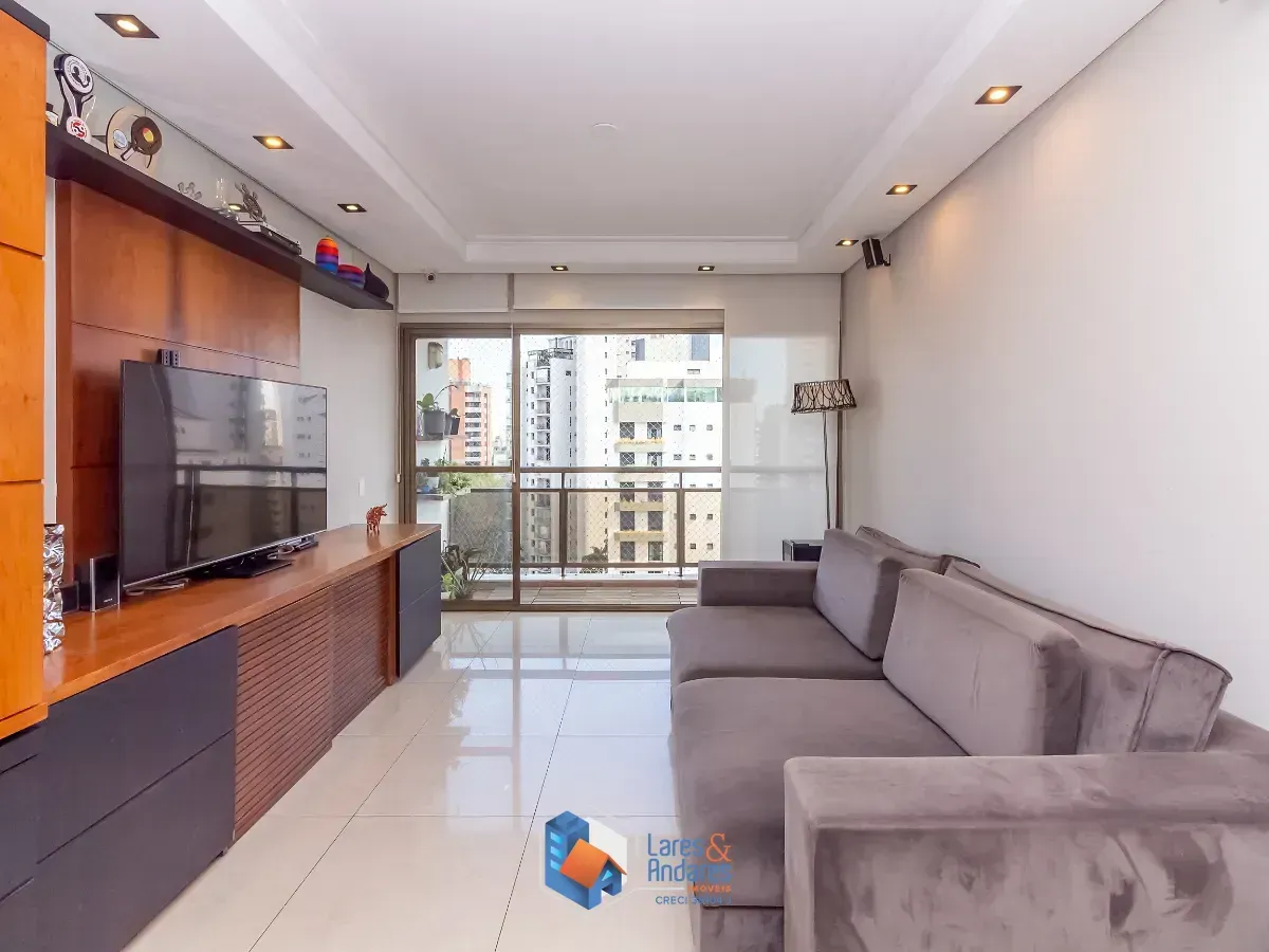 Imagem Apartamento para venda em Moema com 3 quartos, sendo 1 suíte, 107m²