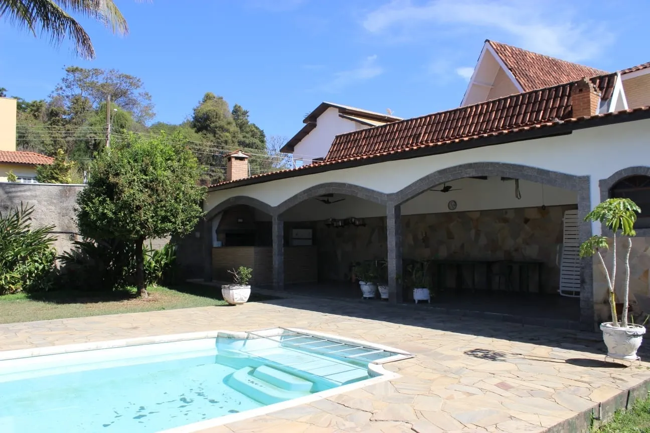 Imagem Casa à venda 4 Quartos, 1 Suite, 4 Vagas, 746.44M², Portal das Colinas, Guaratinguetá - SP
