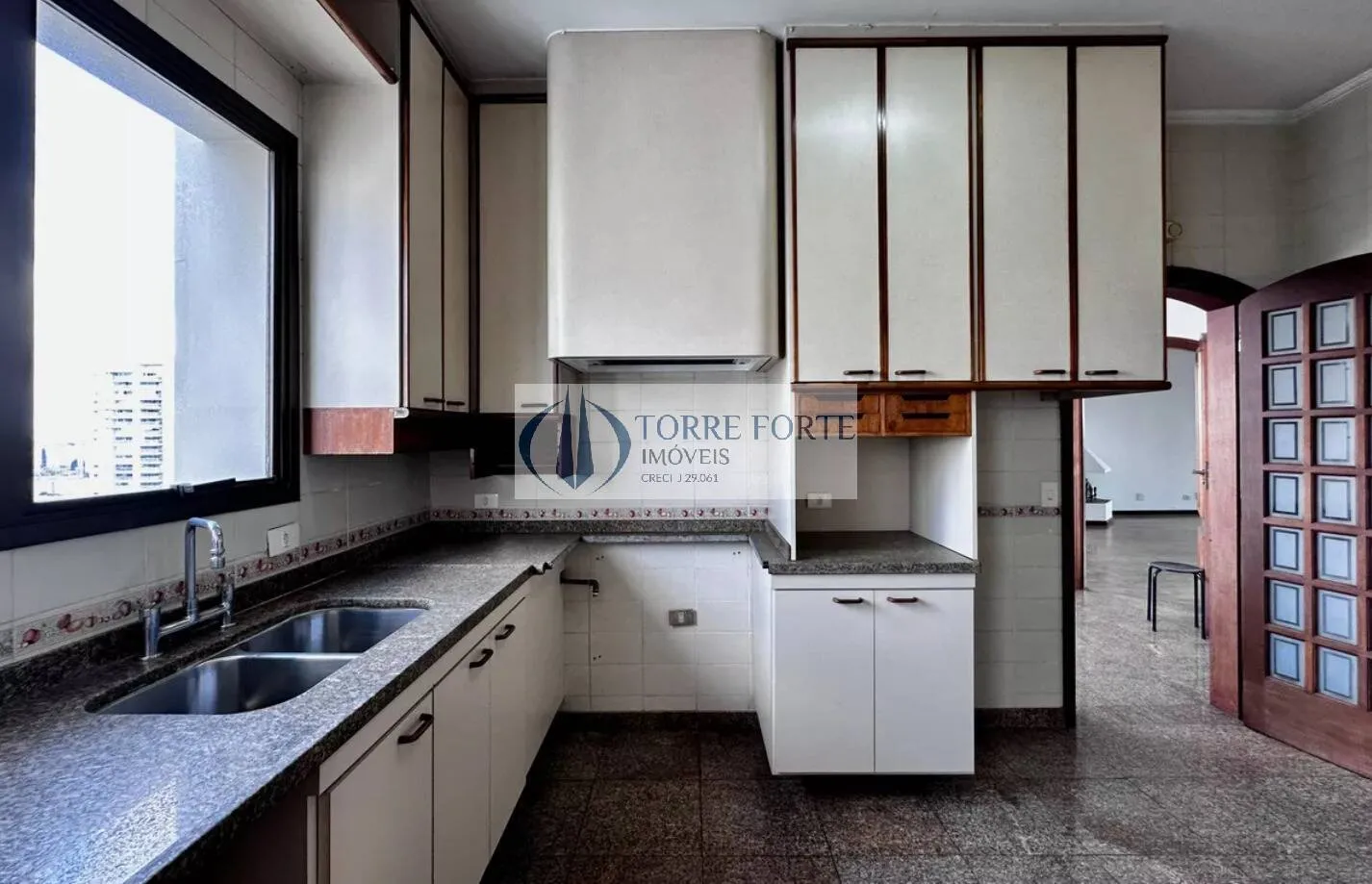 Imagem Apartamento 2 suítes|161 m²|3 vagas|Sacada|Lazer completo |Vila Congonhas