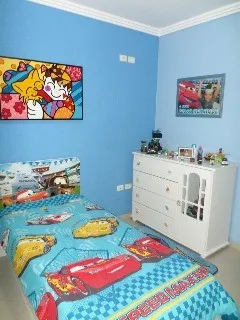 Imagem Imperdível Sobrado à Venda em Santo André-SP, Jardim Las Vegas: 3 quartos, 1 suíte, 4 banheiros, 8 vagas de garagem, 220m².