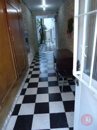 Imagem Apartamento com 2 dormitórios à venda, 89 m² por R$ 250.000 - Independência - Porto Alegre/RS