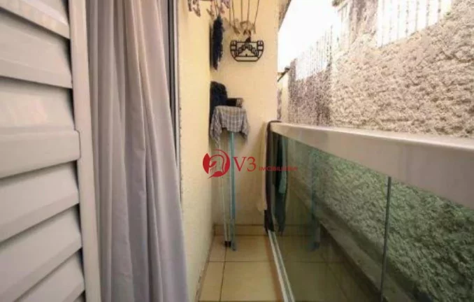 Imagem Sobrado a venda na Vila Ema 2 Dormitórios sendo 2 Suítes, 1 Vaga, 89 m