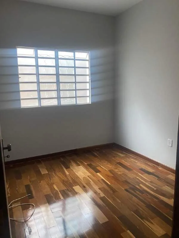Imagem Casa à venda, 3 quartos, 1 suíte, 2 vagas, São João Batista - Belo Horizonte/MG