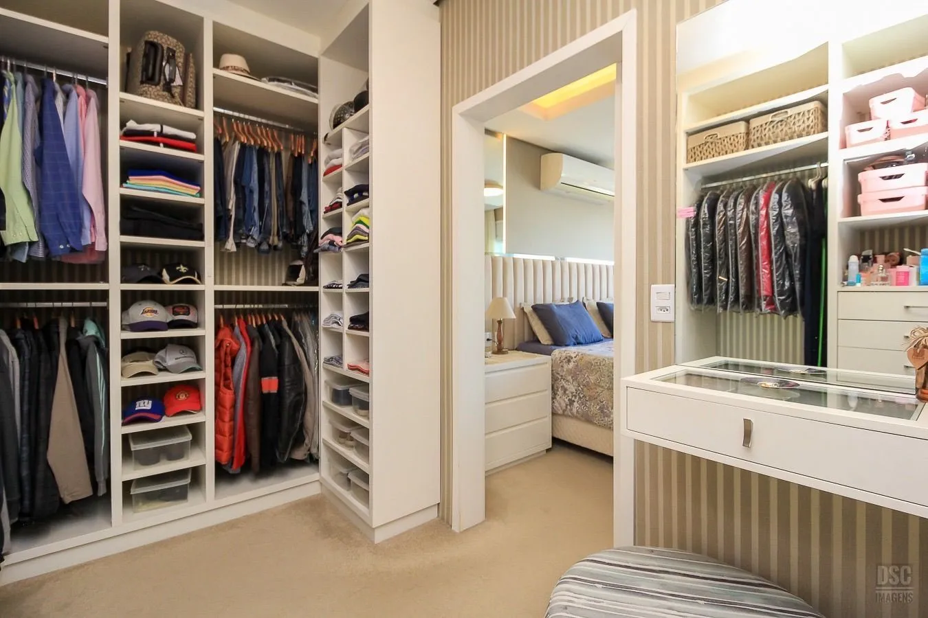 Imagem Casa dos Sonhos em Condomínio Fechado - Conforto, Estilo e Lazer Completo!