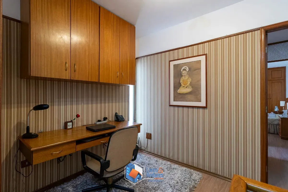 Imagem Casa para venda em Mirandópolis com 3 quartos, sendo 3 suítes, 284m²