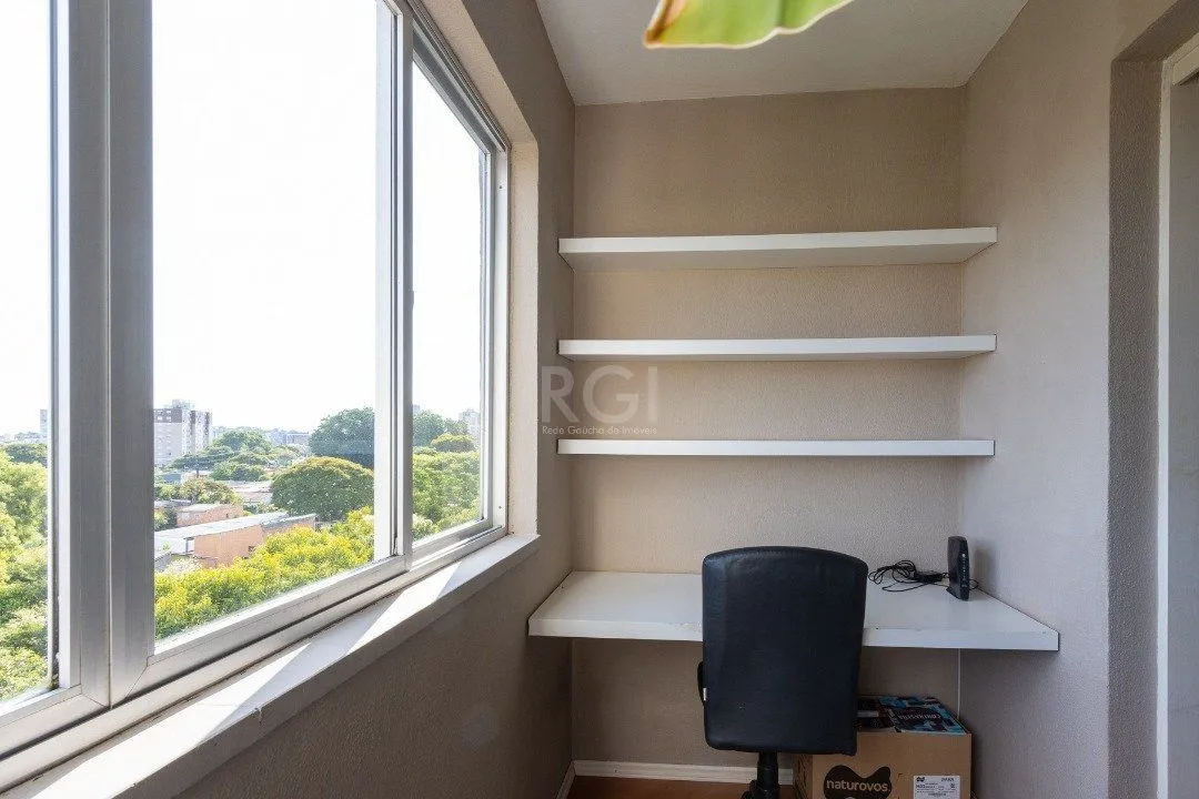 Imagem Ótima cobertura no bairro Nonoai, com aproximadamente 135m² de área privativa, 02 dormitórios