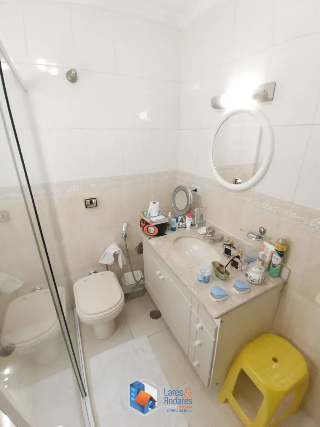 Imagem Sobrado para venda em Lauzane Paulista com 3 quartos, sendo 2 suítes, 300m²