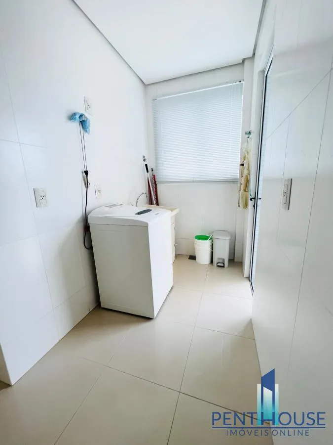 Imagem Apartamento Frente Mar para Venda em Balneário Camboriú, CENTRO, 3 dormitórios, 3 suítes, 4 banheiros, 3 vagas