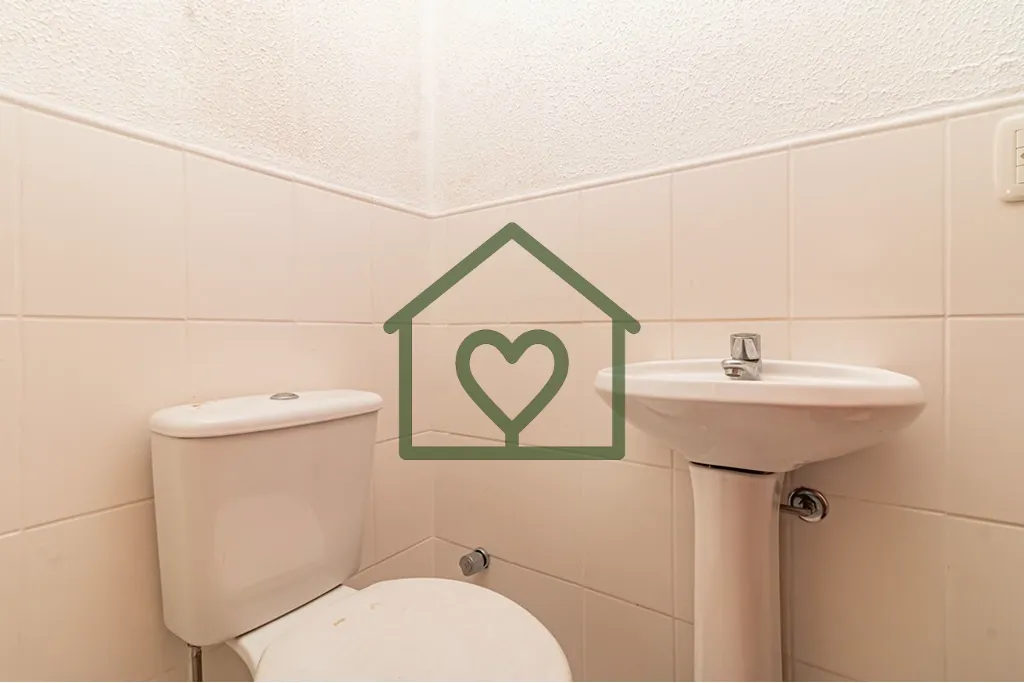 Imagem Sala comercial com 19m2 no sexto andar, localizada na Rua Joaquim Nabuco, no bairro Cidade Baixa, en...