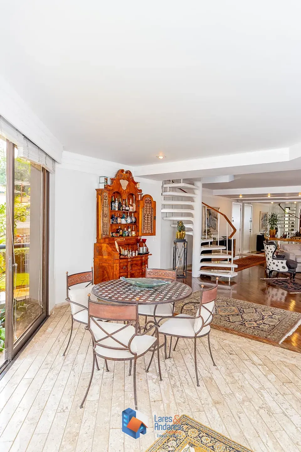 Imagem Duplex para venda em Vila Morumbi com 2 quartos, sendo 2 suítes, 157m²