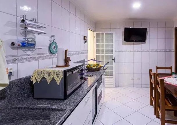 Imagem Casa com 5 dormitórios à venda, 200 m² por R$ 750.000,00 - Vila Yolanda - Osasco/SP