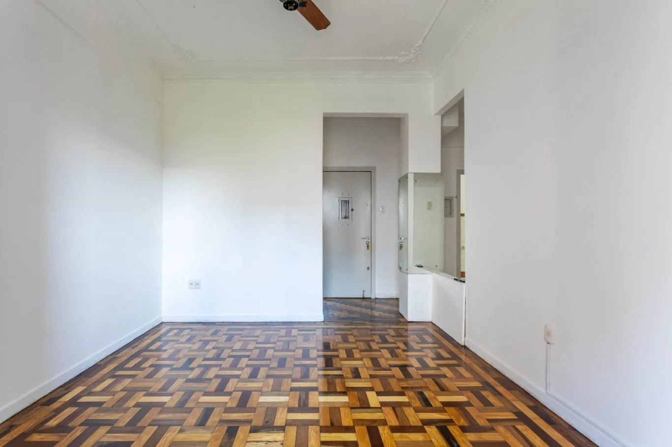 Imagem Vende-se apartamento com 2 quartos, 79 m² e sacada - Centro Histórico