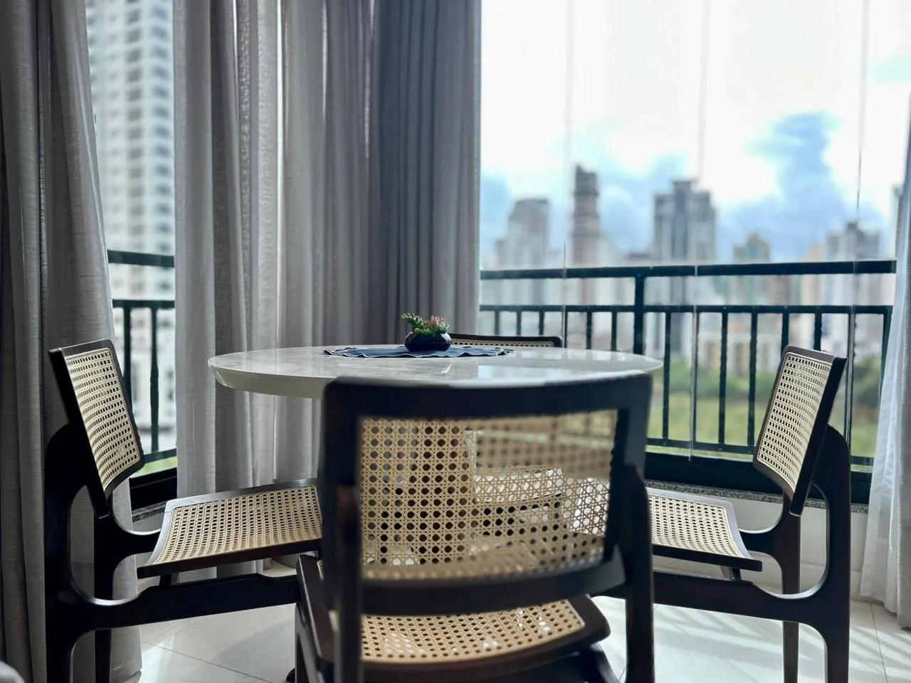 Imagem Apartamento à venda com 68m2 por R$ 1.600.000,00