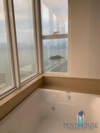 Imagem Apartamento Frente Mar para Venda em Balneário Camboriú, CENTRO, 4 dormitórios, 4 suítes, 5 banheiros, 4 vagas