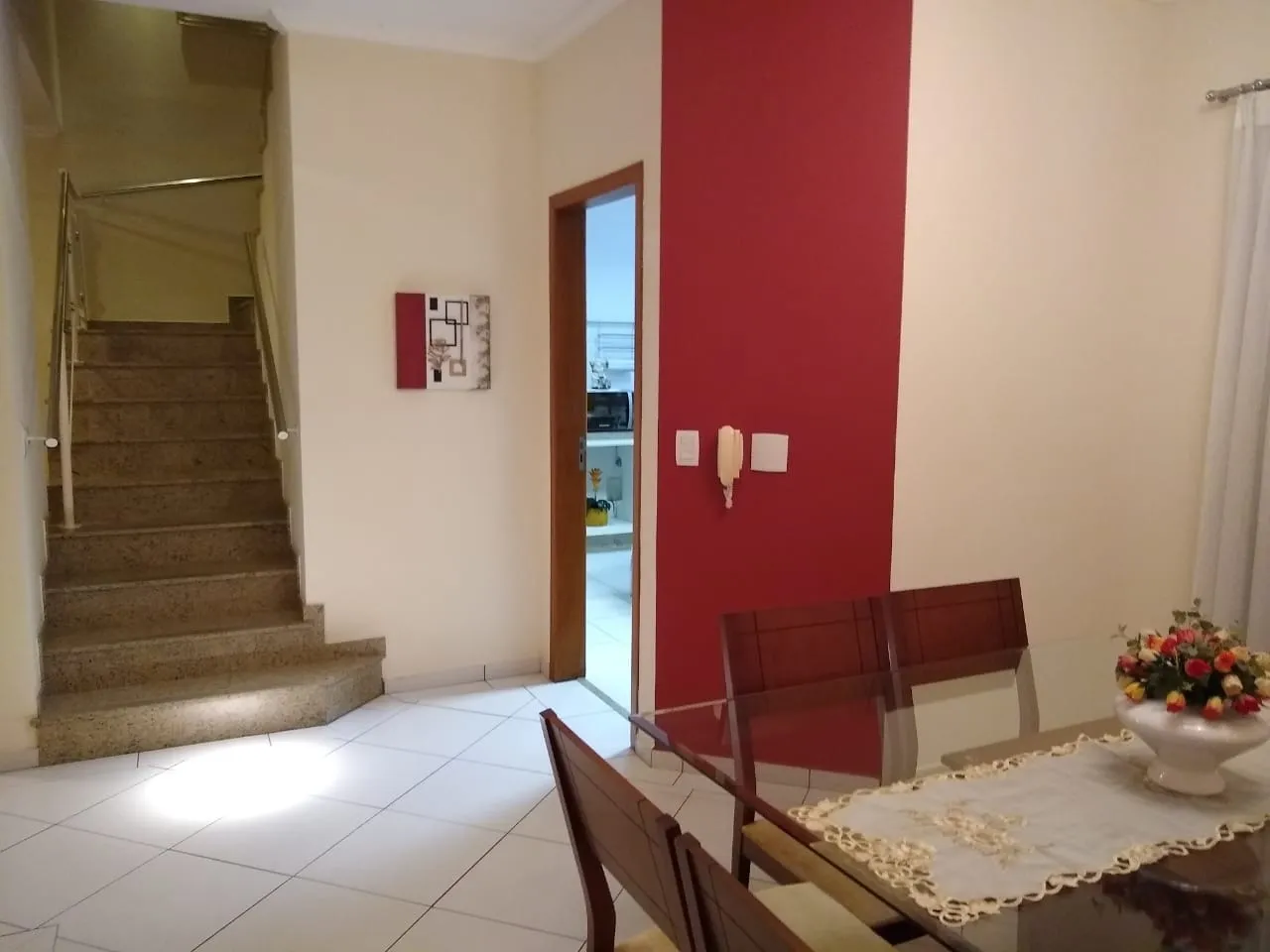 Imagem Casa à venda 3 Quartos, 2 Suites, 2 Vagas, 250M², Jardim Maria Augusta, Taubaté - SP