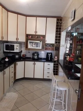 Imagem Casa à venda 3 Quartos, 1 Suite, 2 Vagas, 159.1M², Vila Rica, Pindamonhangaba - SP