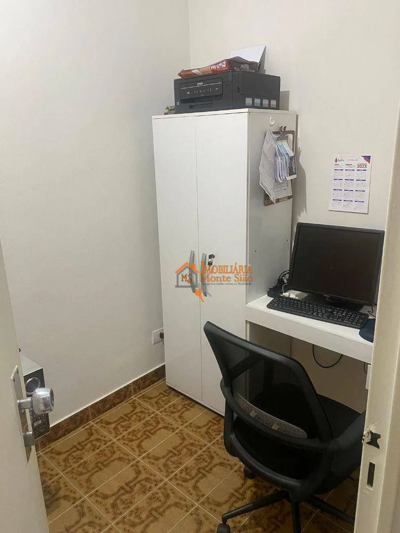 Imagem Apartamento com 3 dormitórios à venda por R$ 640.000,00 - Centro - Guarulhos/SP