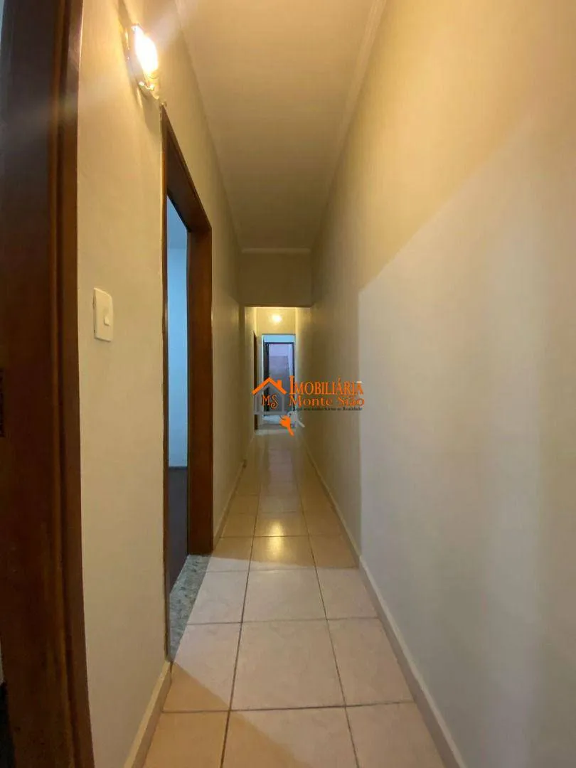 Imagem Casa Assobradada à Venda no Centro de Guarulhos - 3 Dorms e Suíte!