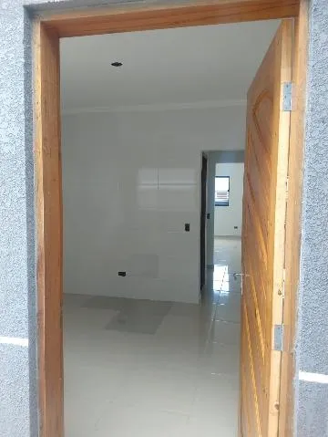 Imagem VENDA DE CASA NO MARENGO, EM ITAQUAQUECETUBA/SP, OPORTUNIDADE de 70m², 2 quartos, sala de estar, cozinha, lavanderia e vaga descoberta. CONSULTE-NOS.