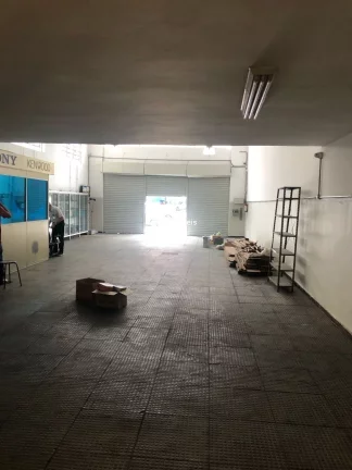 Imagem Loja comercial para locação de alto padrão no Butantã, São Paulo-SP: 2 banheiros, 3 vagas de garagem, 280m².