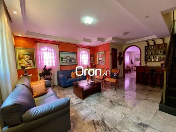 Imagem Sobrado à venda, 420 m² por R$ 1.300.000,00 - Santa Genoveva - Goiânia/GO