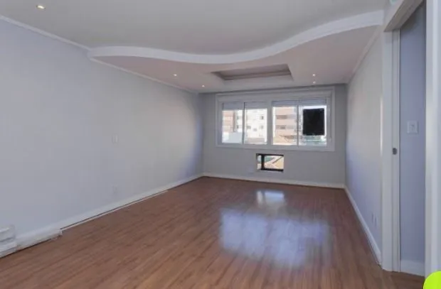 Imagem Apartamento com 3 quartos, 1 vaga no bairro Menino Deus