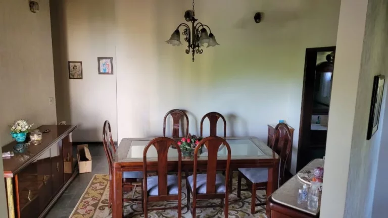 Imagem Belíssima Casa à Venda no Condomínio Portal da Concórdia