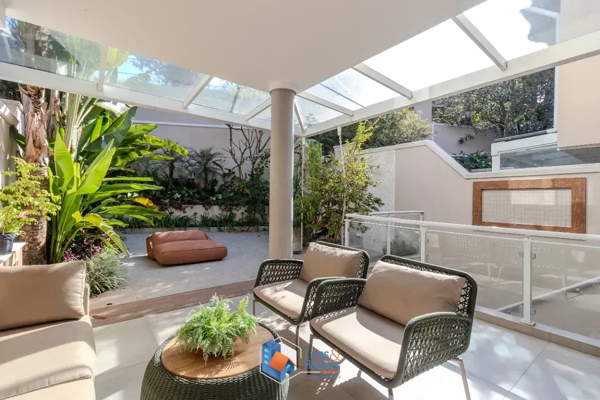 Imagem Casa em condomínio para venda em Jardim Prudência com 5 quartos, sendo 3 suítes, 329m²