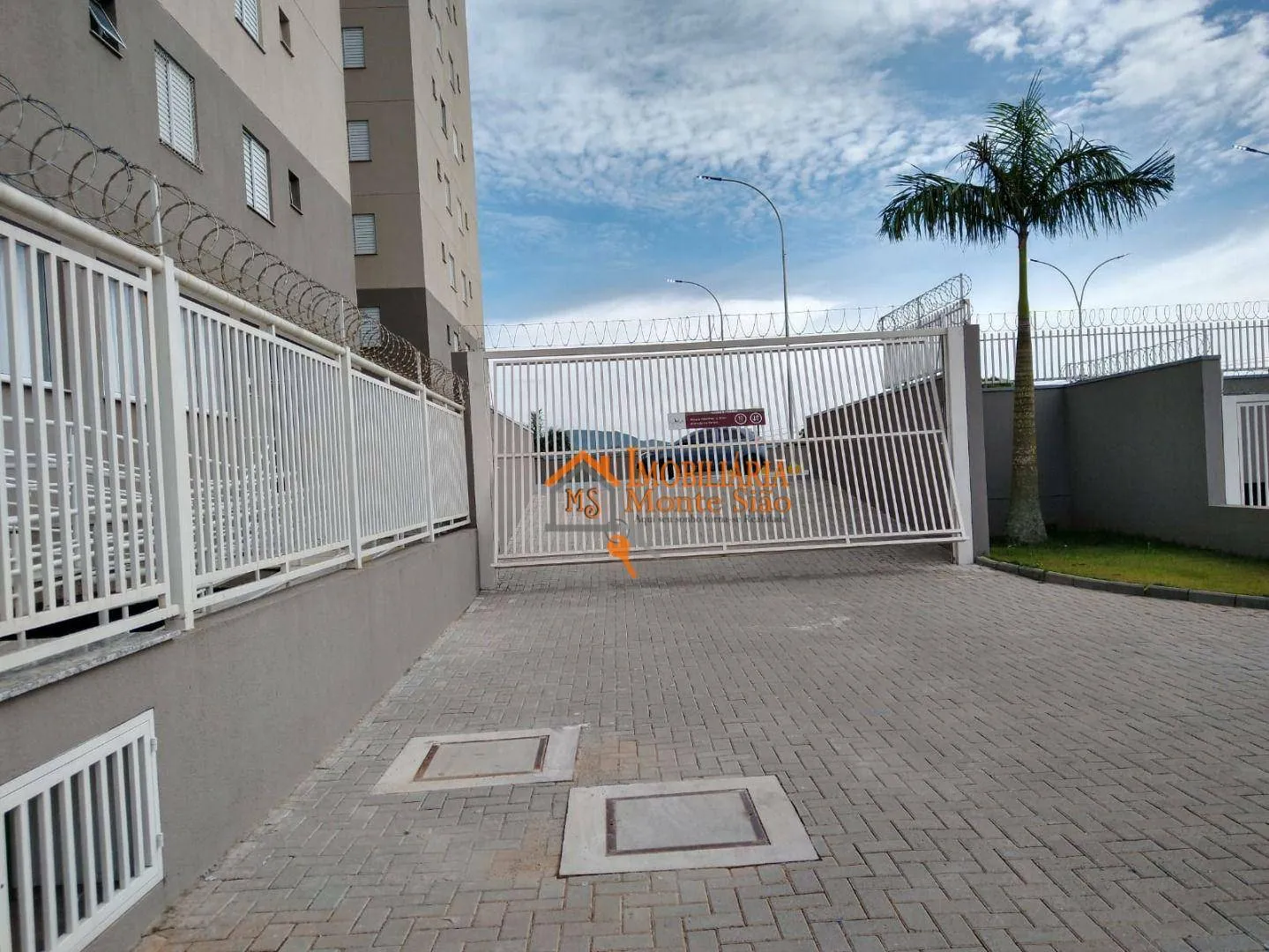 Imagem Apartamento com 2 dormitórios à venda, 58 m² por R$ 425.000,00 - Vila Nova Bonsucesso - Guarulhos/SP