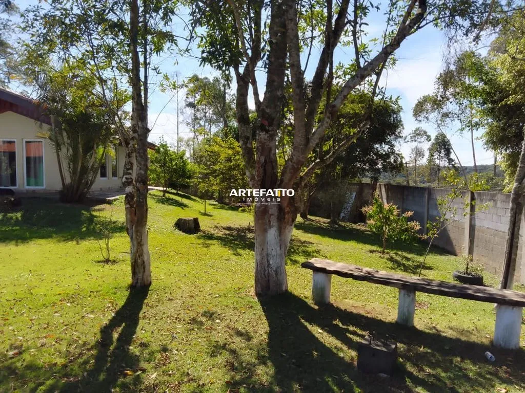 Imagem Sitio com Piscina - Todo Murado