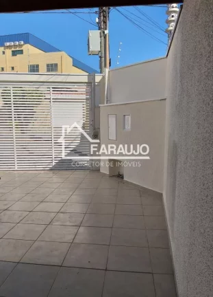 Imagem Casa à venda em Jardim Europa com 182m² 5 quartos, 4 vagas