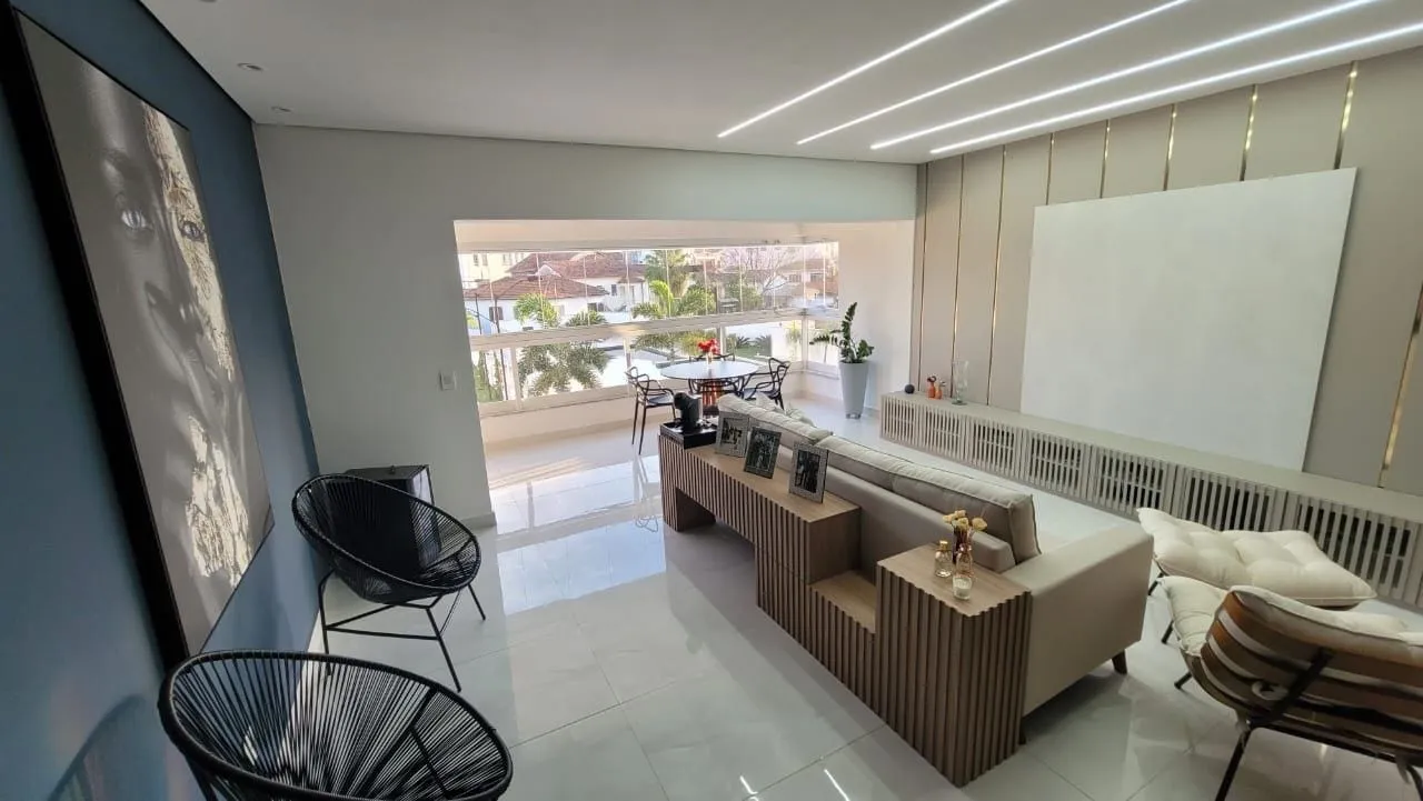 Imagem Luxuoso Apartamento de 132m² no Centro de Pindamonhangaba com 3 Suítes, Varanda, Lazer Completo e 3 Vagas Cobertas