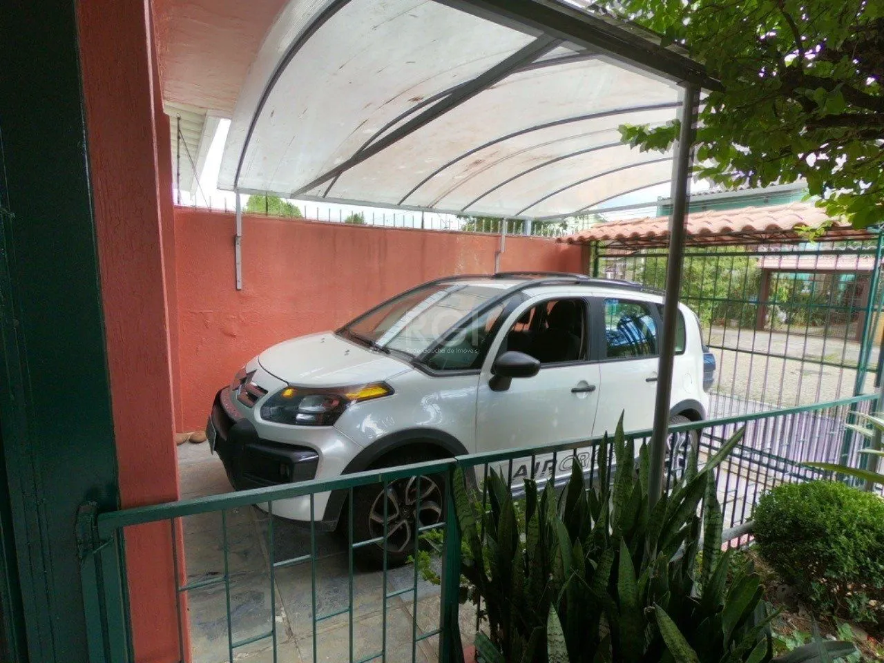 Imagem Casa para Venda - 404m², 5 dormitórios, sendo 3 suites, 2 vagas - Ipanema