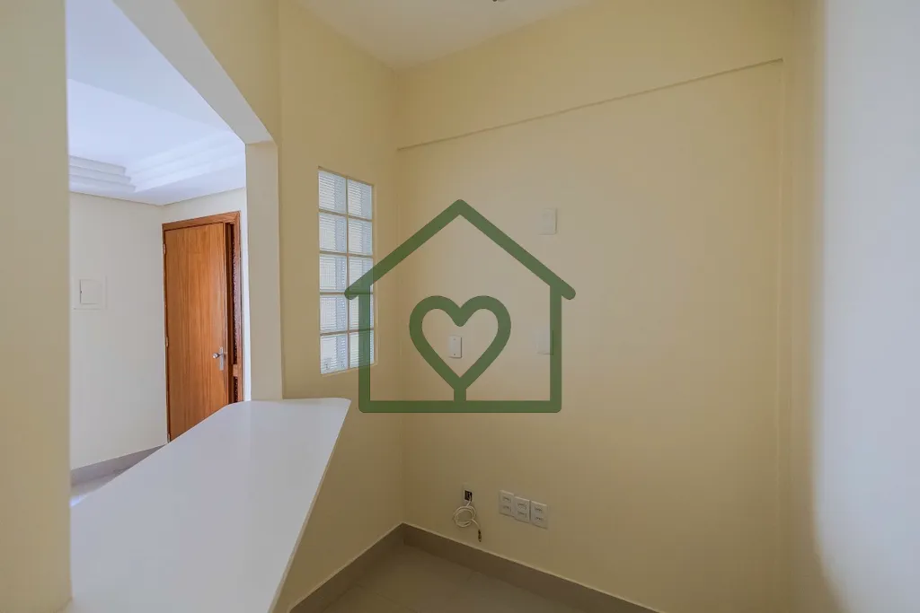 Imagem Sala de 47 m² localizada na Rua José de Alencar, em Porto Alegre. Preço e disponibilidade do imó...