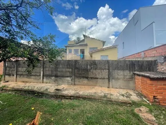 Imagem casa a venda em Botucatu na Vila Maria