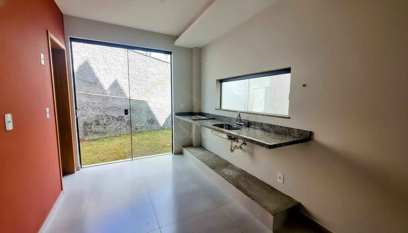 Imagem Casa 2 suítes à venda em Jardim Vitória, Poços de Caldas