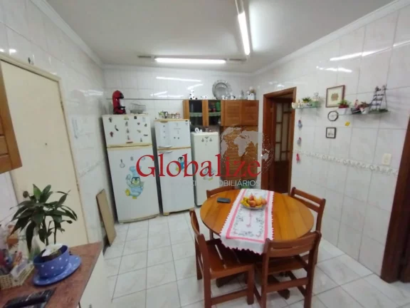 Imagem Apartamento à venda com 3 dormitórios e 1 vaga de garagem no bairro do Embaré em Santos