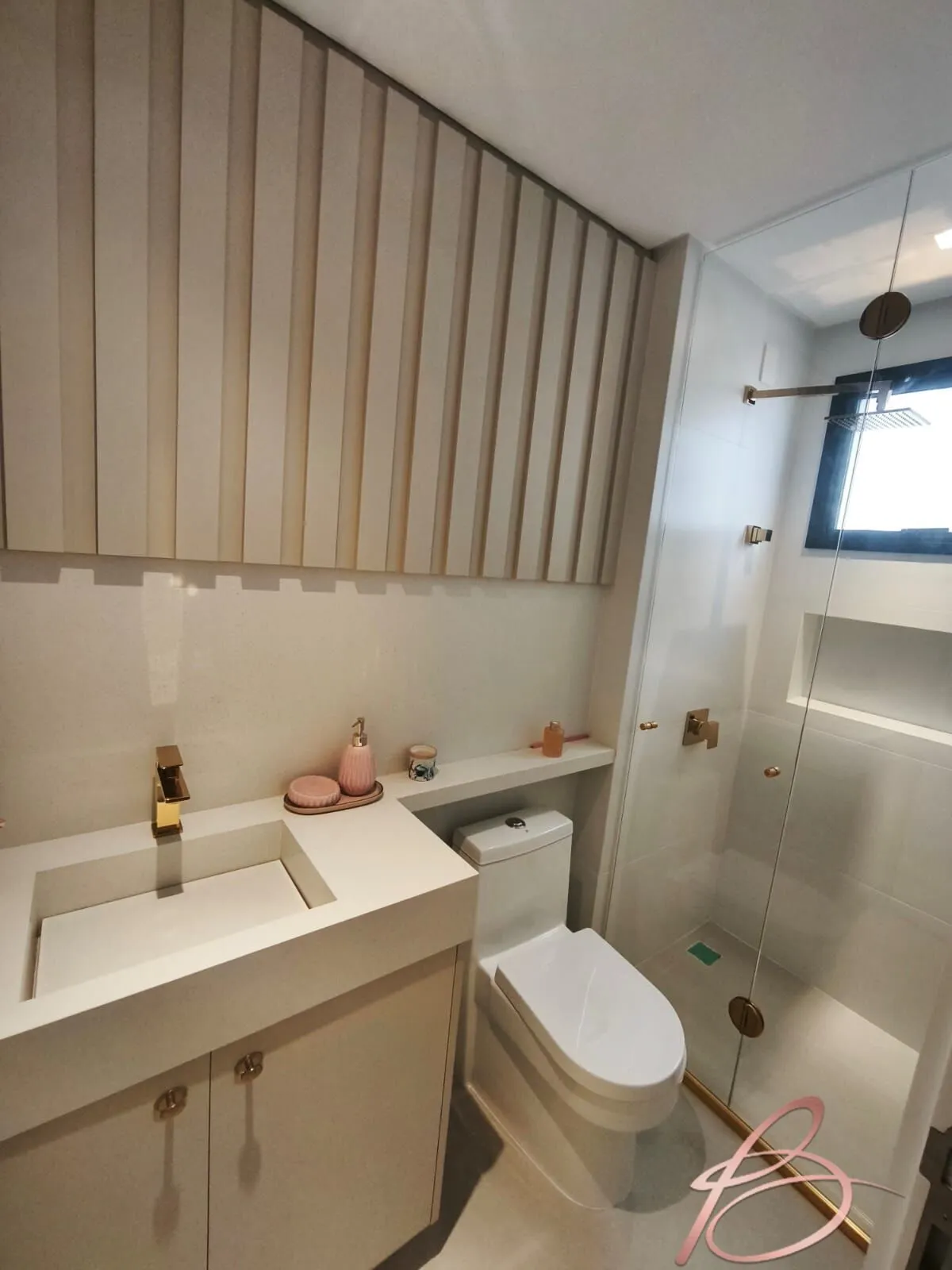 Imagem Apartamento Alto Padrão 3 suítes em Balneário