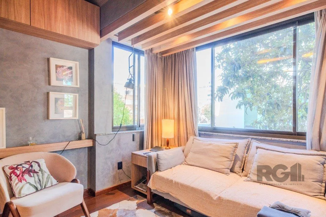 Imagem Apartamento amplo de 191m² privativos reformado