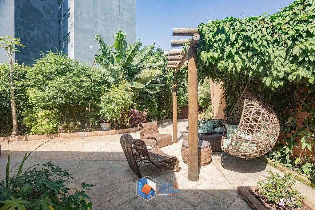 Imagem Casa à venda 6 Quartos 1 Suite 4 Vagas 362M² Vila Deodoro São Paulo - SP
