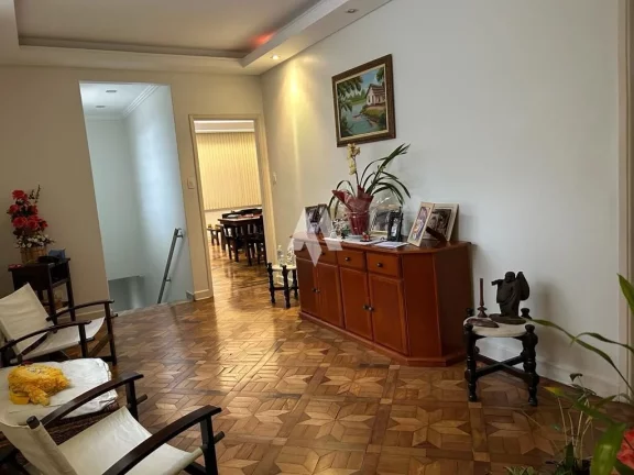 Imagem Casa sobreposta alta à venda com 3 dormitórios e solarium na Ponta da Praia em Santos/SP