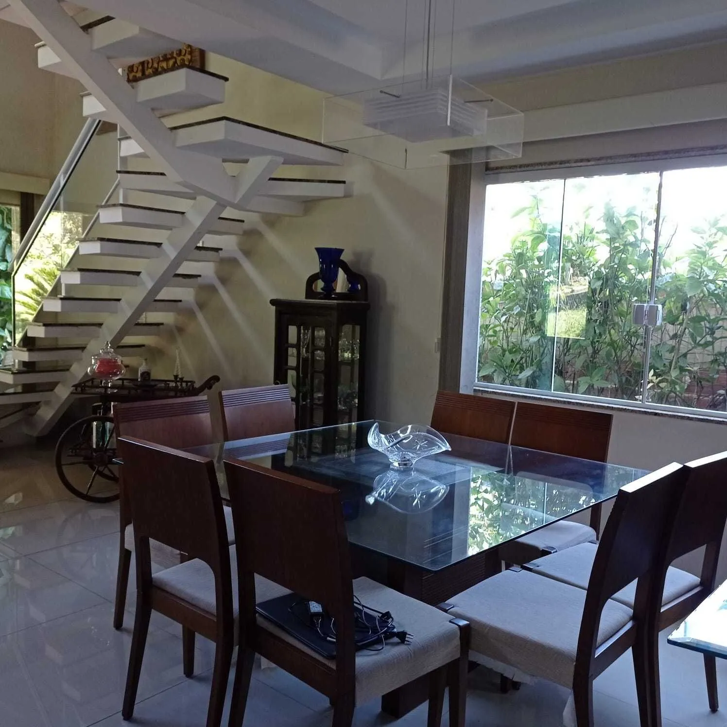 Imagem Condomínio Grupamento Parque Eldorado - Casa Duplex á Venda Alto Padrão, Condomínio Santo Antônio 4 Suítes, 3 vagas - Rio do Ouro Niterói