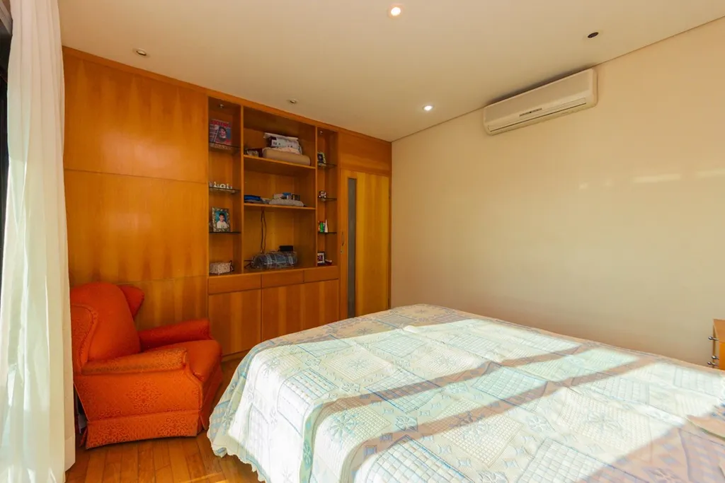 Imagem Apartamento à venda em São Paulo, Campo Belo, com 4 quartos, 242m2