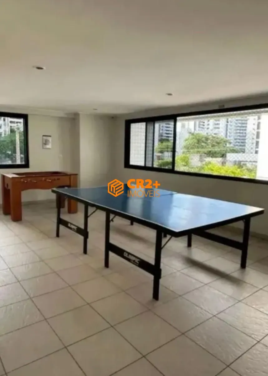 Imagem Vendo apartamento á 3 quadras do Mar em Boa Viagem, Totalmente Nascente!