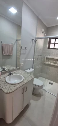 Imagem Imperdível: Casa à venda em Cotia-SP, São Paulo II! 5 quartos, 3 suítes, 2 salas, 7 banheiros, 2 vagas, 418m². Venha conferir!