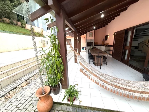 Imagem Casa à venda no Bairro Anita Garibaldi, por R$ 1.490.000.