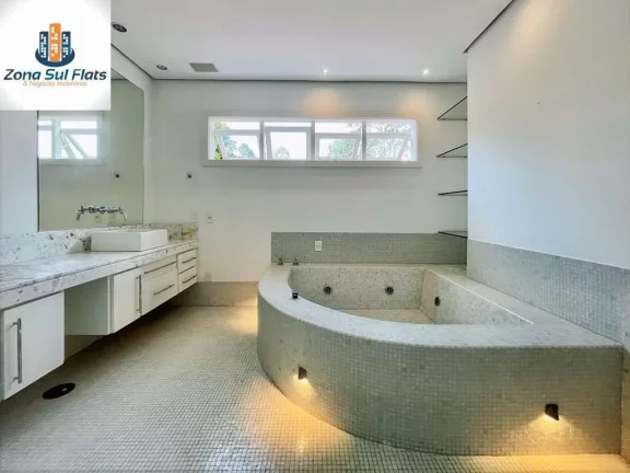 Imagem Casa Alto Padrão à Venda Na Granja Viana Com 6 Suítes e 10 Vagas