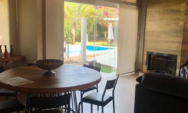 Imagem Condomínio Portal do Sabiá ? Casa 3 Suítes, 1 Quarto, Área Gourmet de 90m², Escritório, 330m² de Construção