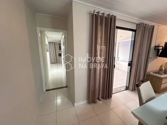 Imagem CASA 3 QUARTOS - 1 VAGA - LOCAÇÃO - CORDEIROS ITAJAI/SC