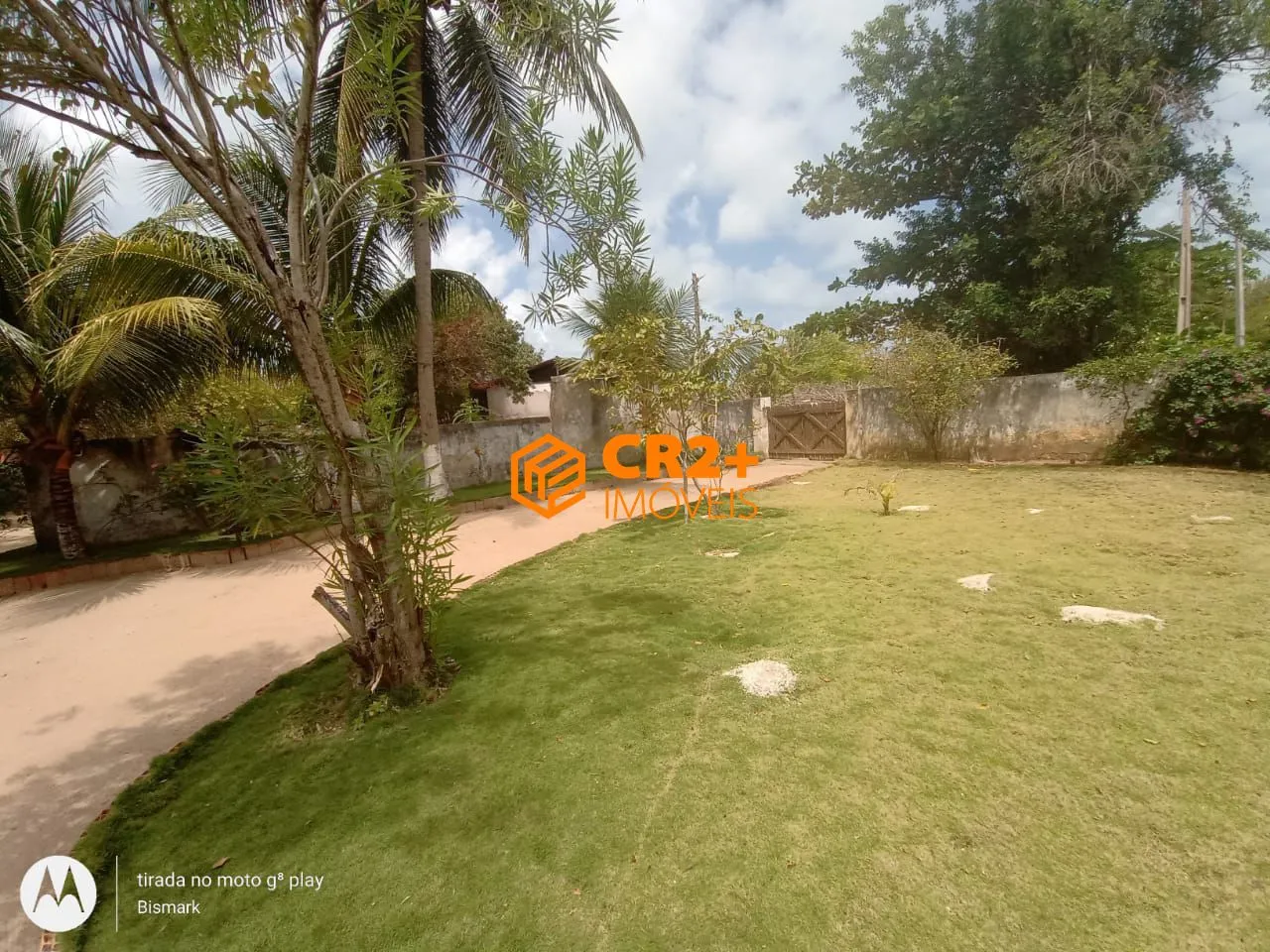 Imagem Vendo uma Casa com mais 3 Terrenos, Somando 1.800m², na Praia do Sossego em Itam